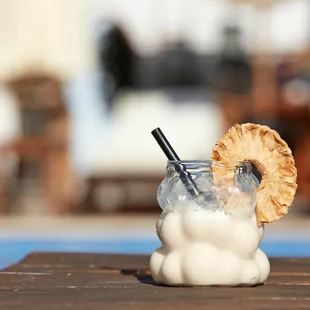 Alabora ホテル 3*