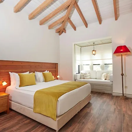 מלון Alabora אלאקאטי