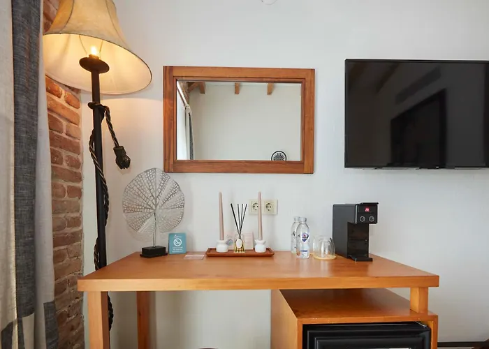 Alabora Hotel 3*